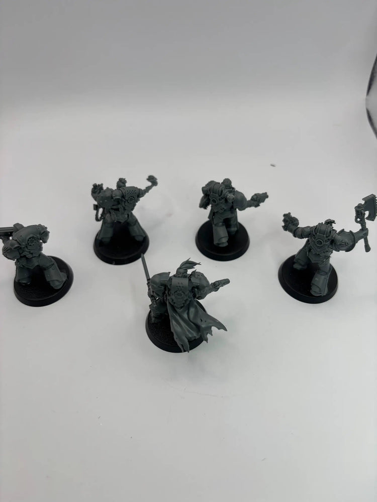40K Chaos Space Marines Red Corsairs Raiders Unit of 5 Unpainted, Unprimed Models by Battlebrush Games