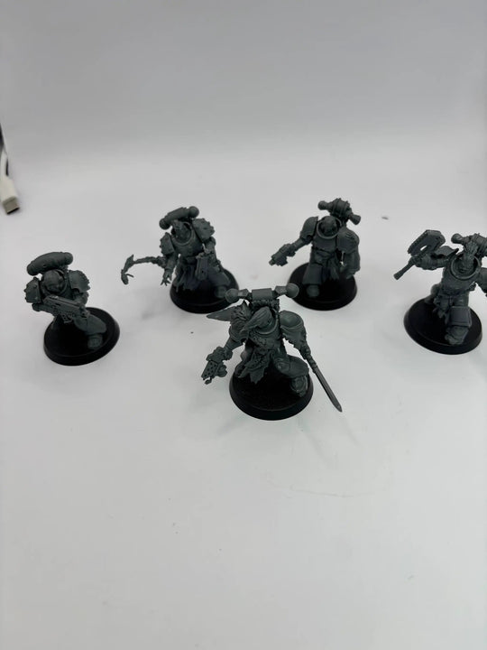 40K Chaos Space Marines Red Corsairs Raiders Unit of 5 Unpainted, Unprimed Models by Battlebrush Games