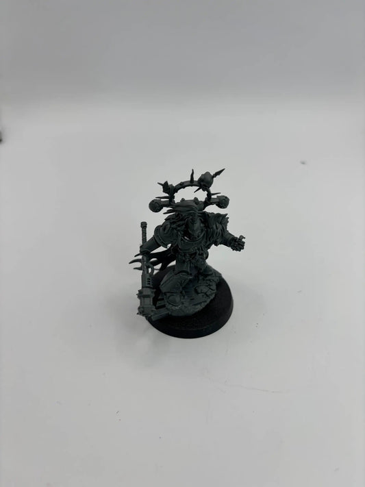 40K Chaos Space Marines Red Corsairs Reave Captain Unpainted, Unprimed Model by Battlebrush Games